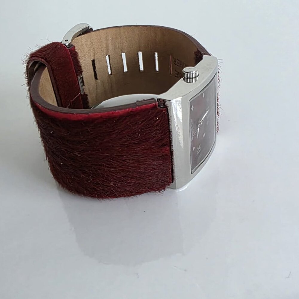 KENNETH COLE WATCH! - Picture 4 of 15